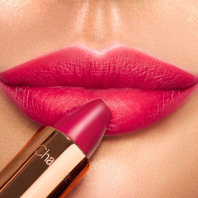 Charlotte Tilbury MATTE REVOLUTION
GRACEFULLY PINK