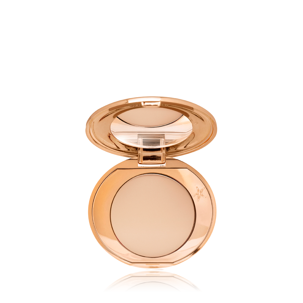 Charlotte Tilbury AIRBRUSH FLAWLESS FINISH POUDRE  MATIFIANTE tropchic