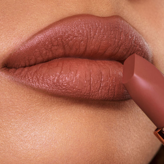 Charlotte Tilbury THE SUPER NUDES
MATTE REVOLUTION - SUPER FABULOUS tropchic