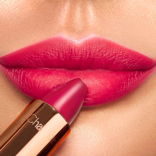 Charlotte Tilbury MATTE REVOLUTION
GRACEFULLY PINK