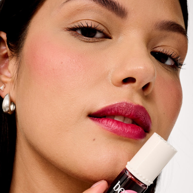 BENEFIT COSMETICS
Benetint "Dark Cherry"- blush liquide joues et lèvre 6ml
