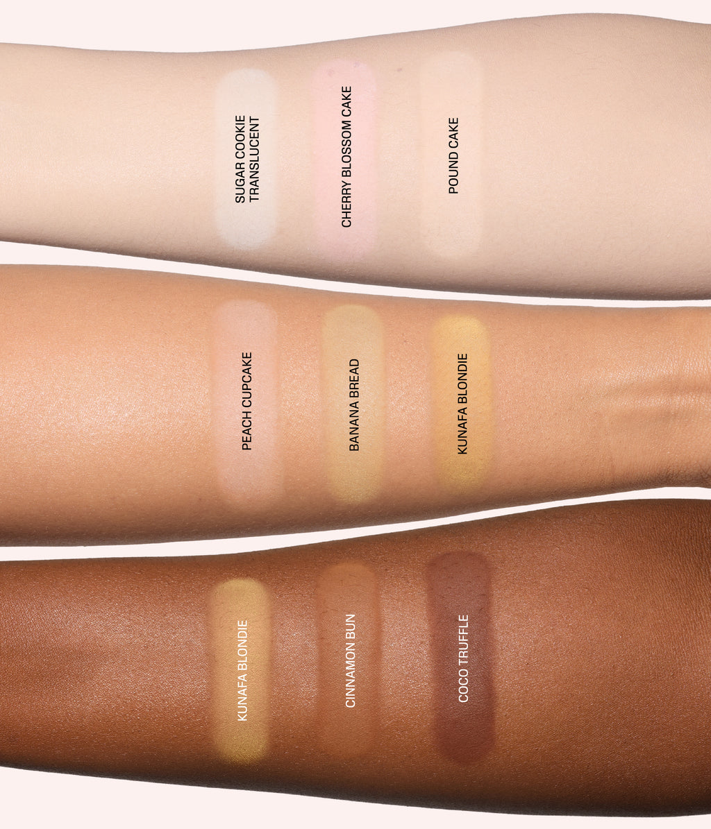 HUDA BEAUTY
Easy Bake Pressed Powder - Poudre Compacte "Peach Cupcake"