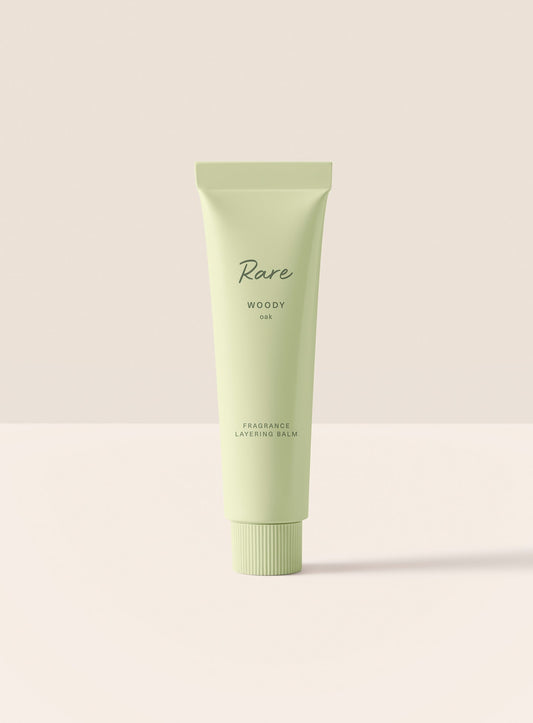 RARE BEAUTY
Rare Fragrance Layering Balm Woody Oak (20 ml)