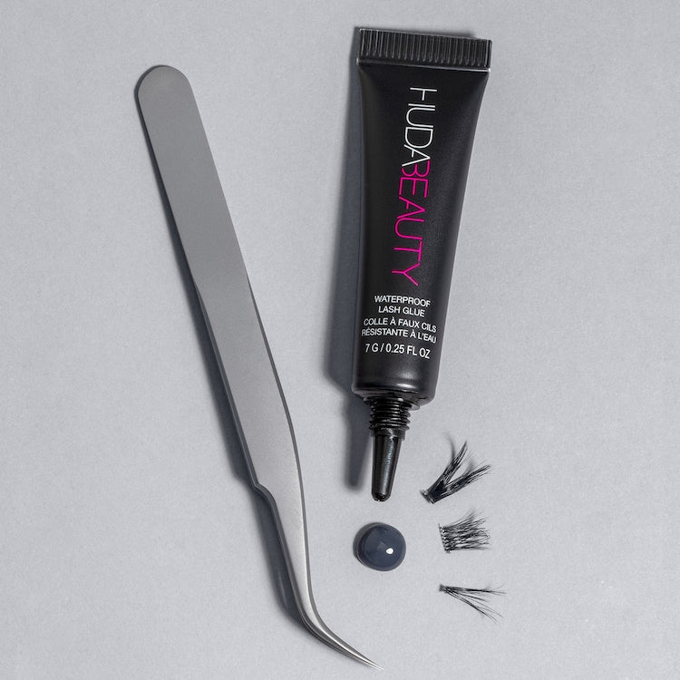 HUDA BEAUTY Colle à faux-cils Waterproof