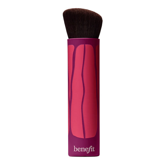 BENEFIT COSMETICS
Hoola Wavemaker – Pinceau pour crème bronzante