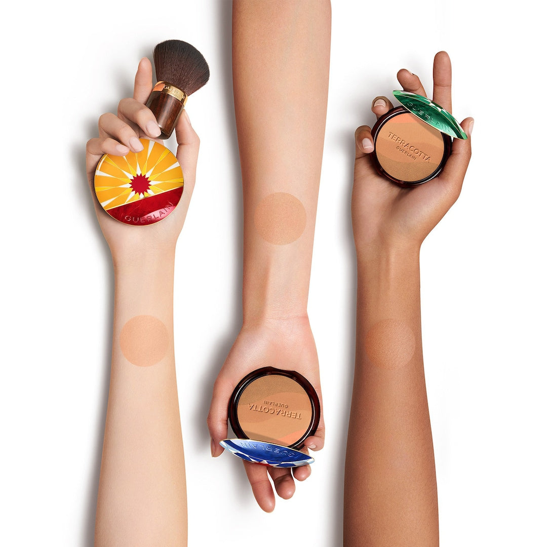 GUERLAIN
Terracotta Light - La Poudre Éclat Bonne Mine Naturelle Édition Limitée