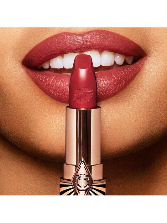 Charlotte Tilbury - VIVA LA VERGARA