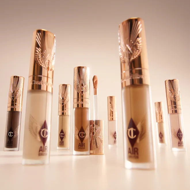 CHARLOTTE TILBURY
Airbrush Flawless Blur Concealer – Correcteur hydratant longue durée "4 Clair/Medium"
