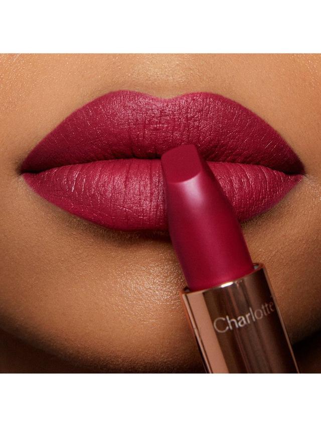 Charlotte Tilbury MATTE REVOLUTION
LOVE LIBERTY