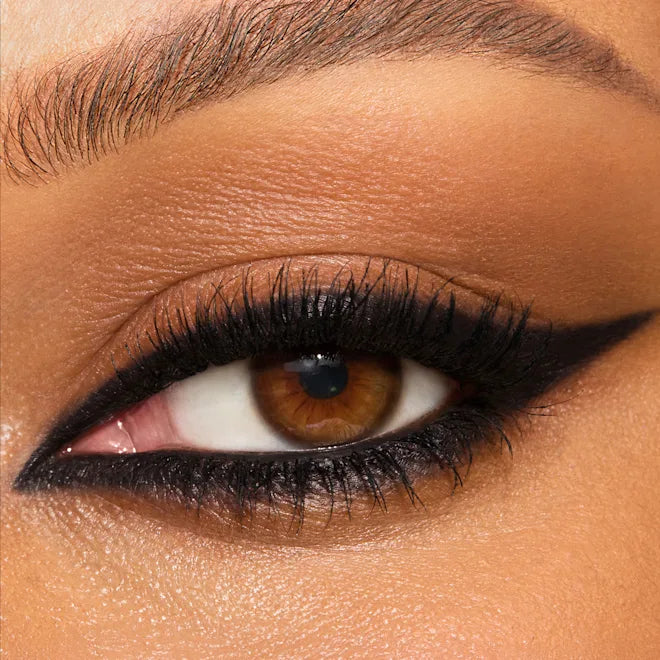 Charlotte Tilbury ROCK 'N' KOHL
BEDROOM BLACK