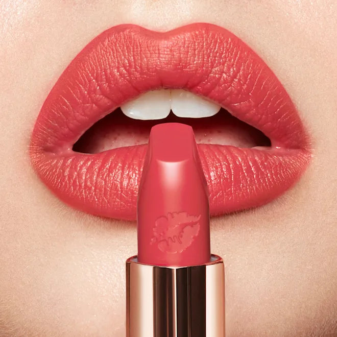 Charlotte Tilbury HOT LIPS 2
CARINA'S STAR