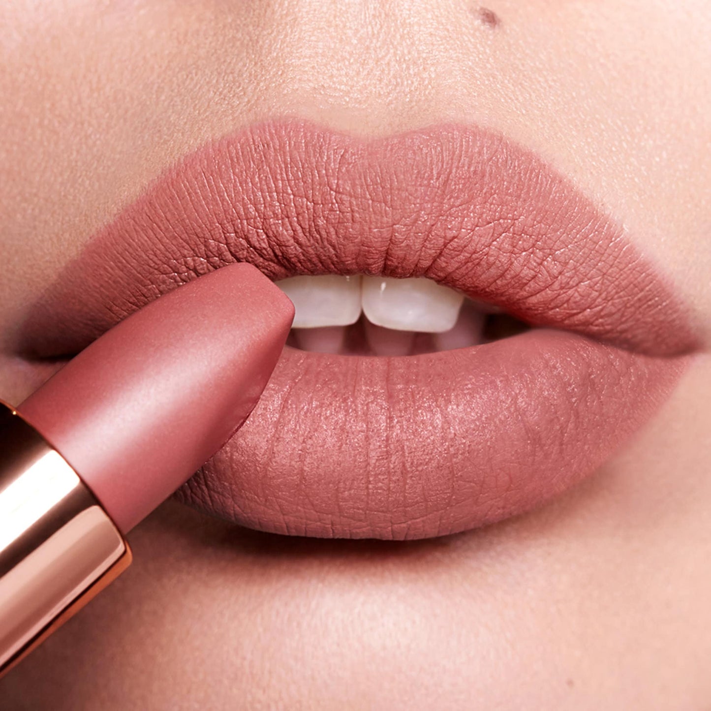 Charlotte Tilbury
Mini Pillow Talk Lipstick & Liner Set tropchic