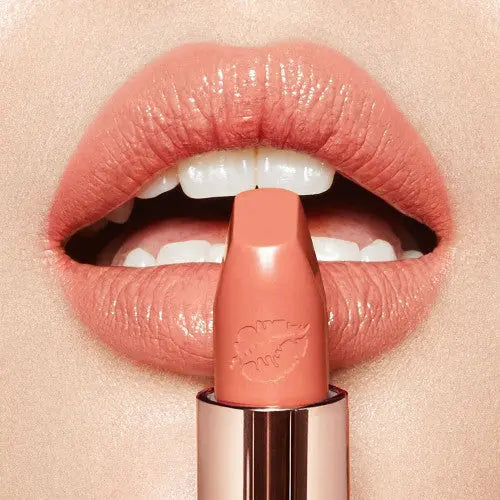 Charlotte Tilbury HOT LIPS 2 ANGEL ALESSANDRA tropchic