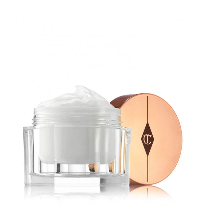 CHARLOTTE'S MAGIC CREAM Charlotte Tilbury tropchic